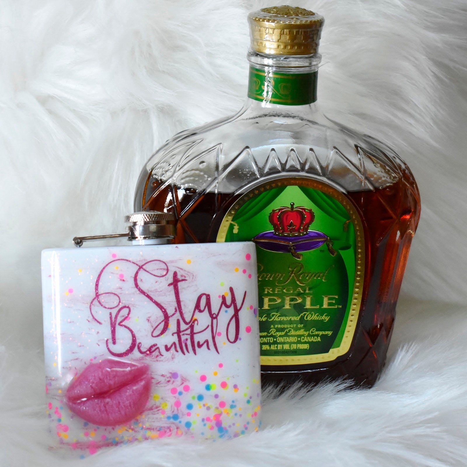 RTS Artistic Stay Beautiful Lips Design 6 oz Glitter Flask | Birthday Gift for Her | Gift for Bride to Be | Girlfriend Gift | Bachelorette