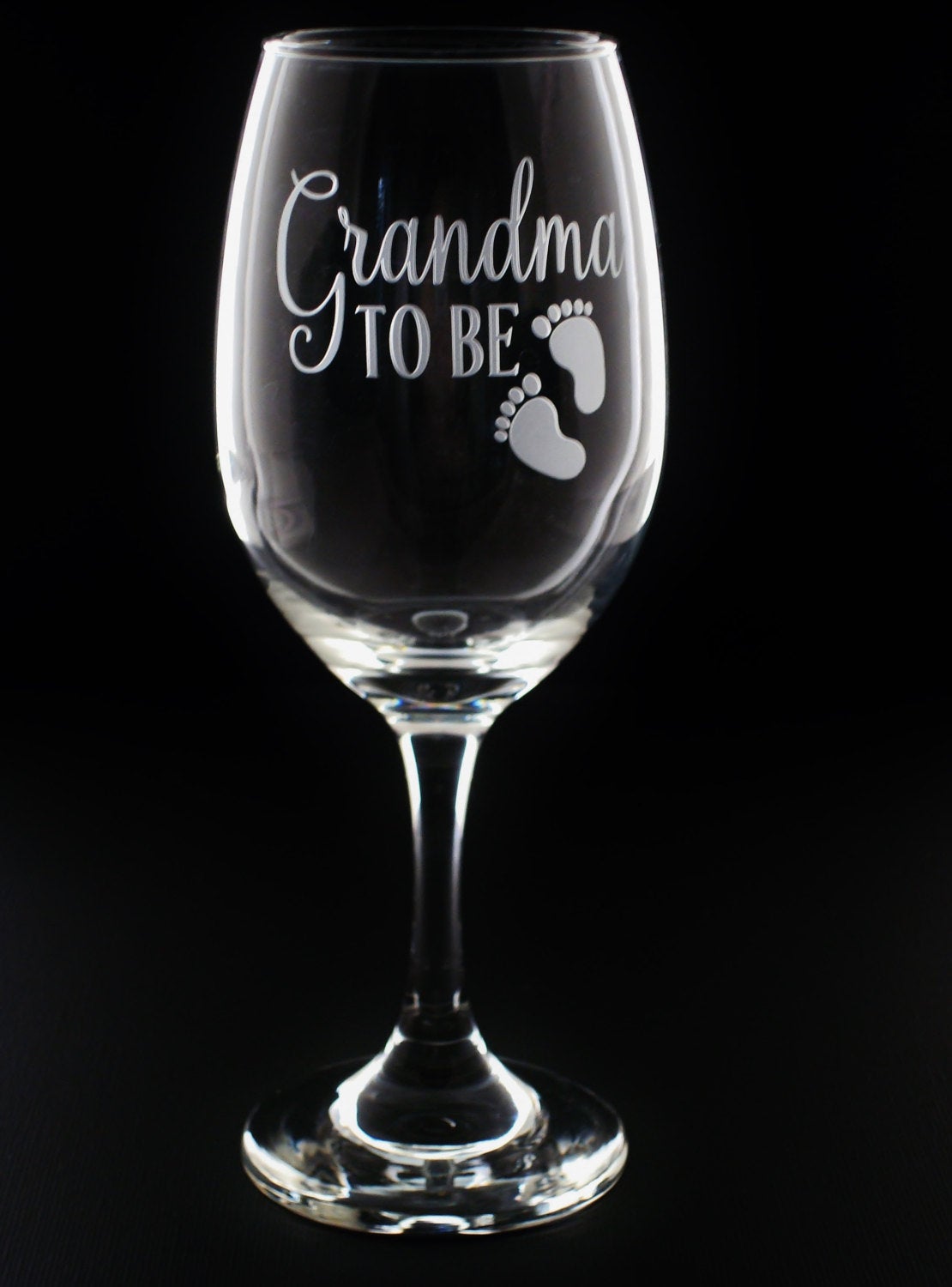 Grandma To Be Grandma Pregnancy Reveal Wine Glass | Pregnancy Reveal Gift | Grandma To Be Gift for Her